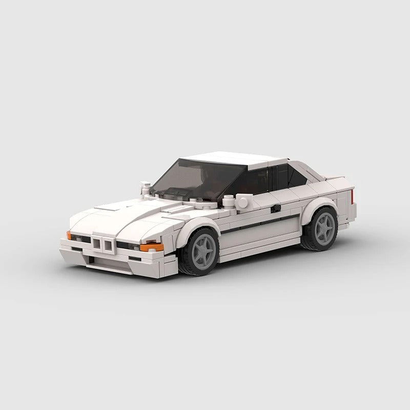BMW 850 CSi | White Edition