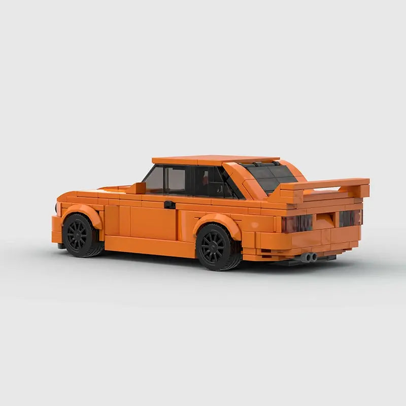 BMW M3 E30 | Orange
